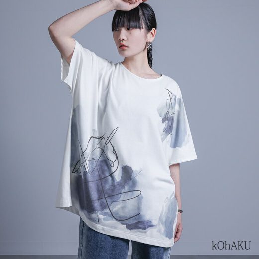 【全品送料無料】『線画×ペイント風Tシャツ』[kOhAKU Tシャツ レディース ユニセックス 春夏 トップス カットソー 半袖 五分袖 ドルマン アシンメトリー 線画 ペイント デザインTシャツ 配色 タック ヨーク]※メール便可※【10】