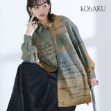 【30％OFF】『グラデーションプリントロングシャツ』[kOhAKU シャツ レディース トップス 長袖 襟付きシャツ ビッグシルエット 手書き文字 ポケット スリット ニュアンス ドロップショルダー]◇※メール便可※【10】