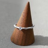 【全品送料無料】『SV925一粒ビジューリング』[リング 指輪 レディース アクセサリー ファッション小物 フリーサイズ SV925 ジルコニア 高級感 繊細 華奢 デイリー オケージョン シルバー]※メール便可※【2】
