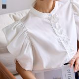 ≪5/6 人気カラー再販Start!!3390円 送料無料≫ スカラップ デザイン ボリュームスリーブ ブラウス [C7374] レディース 20代 30代 40代 トップス 半袖 シャツ 半袖シャツ パワショル バンドカラー ノーカラー オフィスカジュアル ホワイト 上品 高見え 個性的【送料無料】