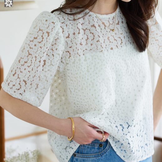 ≪6/2 新発売!!3990円 送料無料≫ 花柄 刺繍 シアー ブラウス [C7523] レディース 20代 30代 40代 トップス 半袖 透け ボリューム袖 シアーブラウス 刺繍ブラウス 五分袖 パワショル 丸首 Uネック 体型カバー 透け感 フラワー 花柄ブラウス フェミニン シンプル【送料無料】