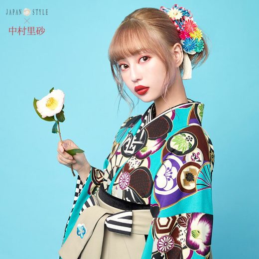 【 レンタル 】大学 卒業式 袴セット 扇面に菊 ターコイズ 青 灰色 M L サイズ モダン レトロ 梅 JAPAN STYLE×中村里砂 袴 フルセット 着物 ターコイズ 黒 和服 卒業 服装 先生 教員 保護者 母 大人 入学式 往復送料無料 貸衣裳【K-303】【H-117】(fu112)