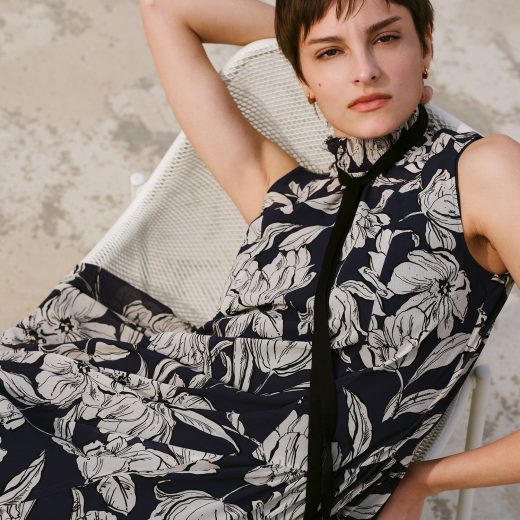 allureville 楊柳シアーフラワープリントワンピース アルアバイル ワンピース・ドレス その他のワンピース・ドレス ネイビー【送料無料】