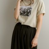 NOAHL｜【メール便】ビックT フォトプリント Tシャツ レディース トップス カットソー 半袖 フロントデザイン ホワイト サンド ベージュ チャコール 白 黒 春 夏 ノアル 250625【予約】