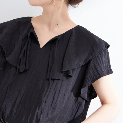 【SALE／24%OFF】B.C STOCK 手洗い可 / ラッフルカラー半袖ブラウス ベーセーストック トップス シャツ・ブラウス ブラック グリーン ホワイト【送料無料】