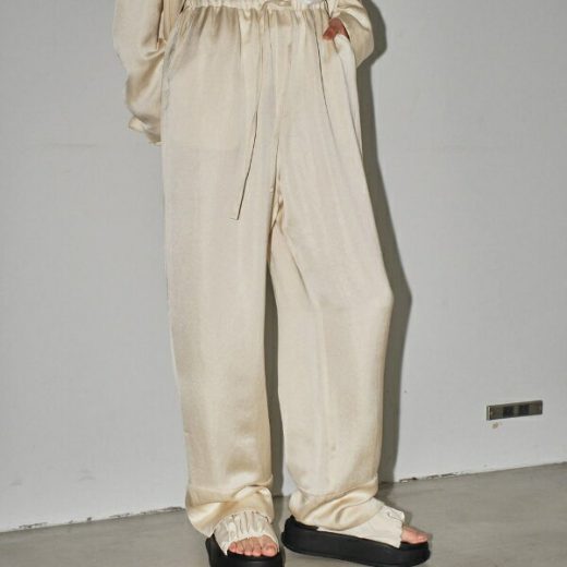 【即納】TODAYFUL トゥデイフル2025spring/summer 2025春夏Satin Easy Pants サテンイージーパンツ 12410709 吉田怜香【2025SS新作】≪3月21日入荷≫