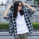 カジュアルシャツ 半袖 五分袖 メンズ トップス 羽織り フード付き チェック柄 レイヤード 重ね着 胸ポケット 薄手 着回し シンプル ラフ シャツ ボタンシャツ 前開きシャツ 柄シャツ 春 夏 オシャレウォーカー※メール便可※【10】