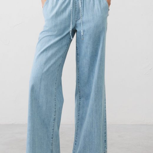 BANANA REPUBLIC FACTORY STORE (W)BANANA REPUBLIC FACTORY STORE　　ワイドレッグ ミッドライズ サマーウェイトジーンズ バナナ・リパブリック ファクトリーストアー パンツ ジーンズ・デニムパンツ ホワイト ブルー【送料無料】