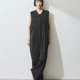 ADAM ET ROPE’ FEMME 【WEB限定】ボクシータックオールインワン アダムエロペ オールインワン・オーバーオール オールインワン・つなぎ ベージュ グレー【送料無料】