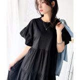 Classical Elf 接触冷感♪涼しげフリルで夏の装い。布帛ドッキング袖フリルティアードワンピース(ロング丈) ワンピース・ドレス