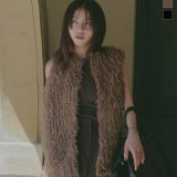 ≪’25AW先行受注★10%OFF×P10倍≫ ファーベスト ベスト 秋冬 [K1402] レディース 20代 30代 40代 レディース アウター ライトアウター 軽アウター 羽織り ジレ ロングベスト ロングジレ ロング丈 長め ファー ノースリーブ ファー フェザー【送料無料】